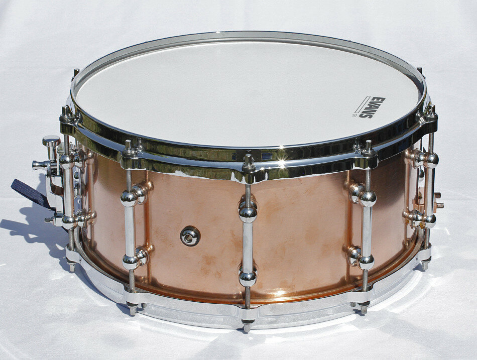 Caja de 14x6,5 con casco de cobre y aros die cast de segunda mano · Foto 5 de 10 · Segovia · 350 €