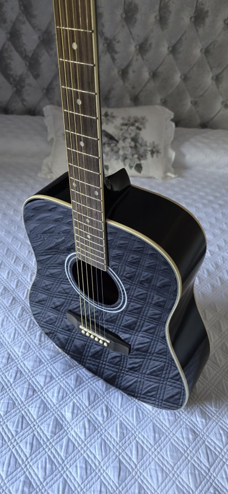 Guitarra Acústica Harley Benton de segunda mano · Foto 4 de 10 · Madrid · 55 €