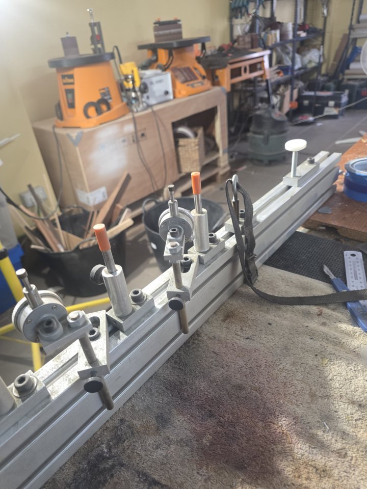 Estación de Mástil Dan Erlewine StewMac herramienta Luthier de segunda mano · Foto 4 de 6 · Alicante · 375 €