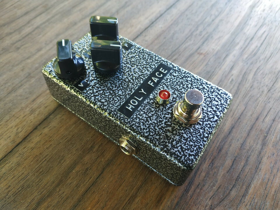 Hago Clones del Analogman SUN FACE BC108C (Fuzz Punto a Punto)