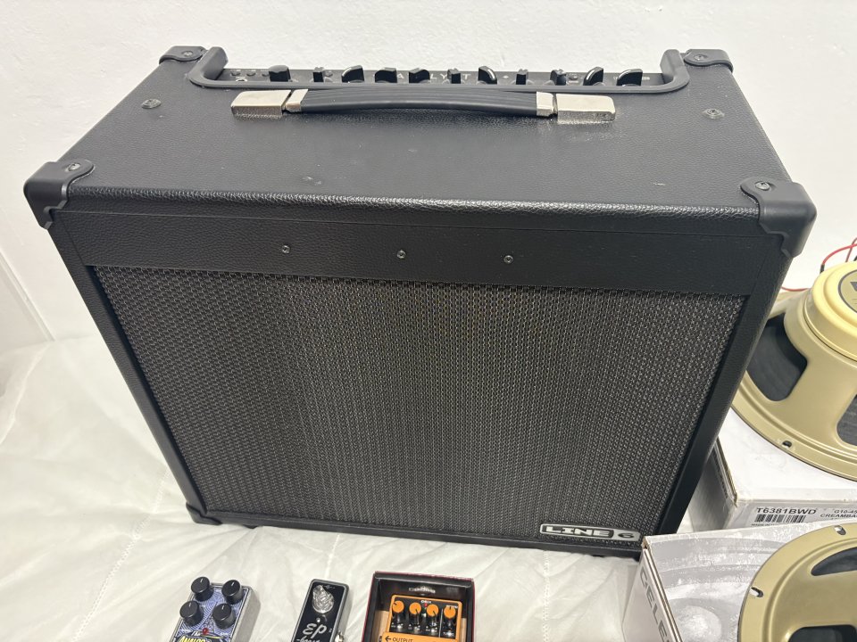 Amp Line 6 Catalyst 60