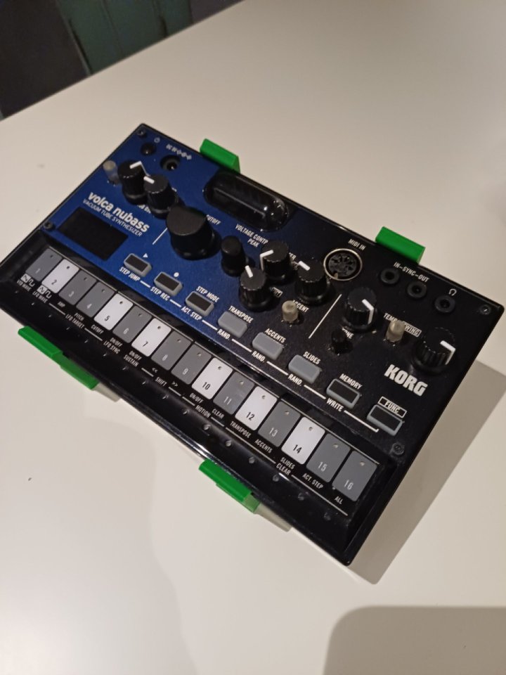Soportes para korg volca de segunda mano · Foto 1 de 2 · Zaragoza · 9 €