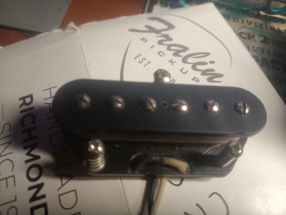 Lindy Fralin steel pole 43, p90 telecaster de segunda mano · Foto 1 de 5 · Madrid · 110 €