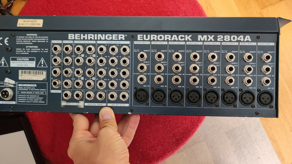 Behringer Eurorack MX2804A 28IN+4BUS