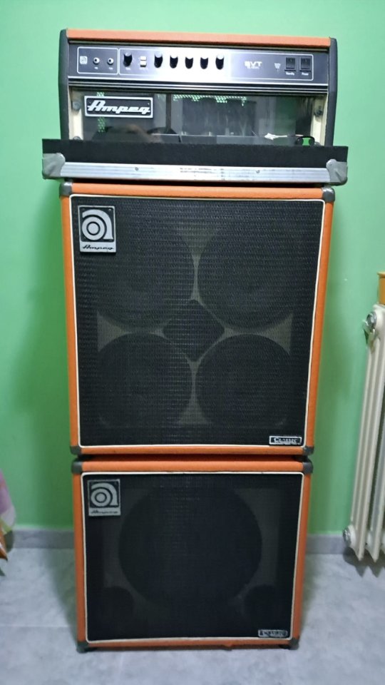 ​ Ampeg SVT Classic (2003) USA - (SVT CL + 410HE + 15E + Flycase cabeza) de segunda mano · Foto 1 de 7 · Madrid · 1500 €