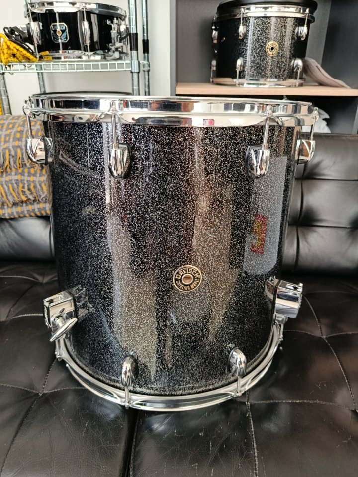 GRETSCH CATALINA MAPLE 7 piezas +FUNDAS+PARCHES de segunda mano · Foto 8 de 10 · Cádiz · 980 €