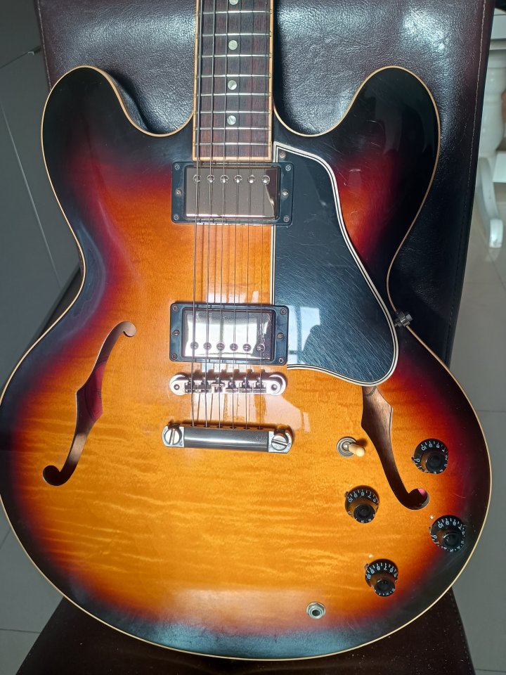 Gibson ES 335 Dot 1959 Reissue 2010