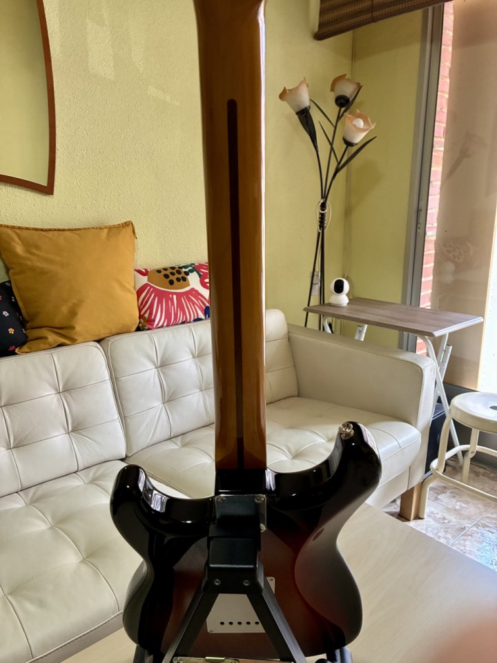 Fender Stratocaster Vintera III Late 50’s de segunda mano · Foto 9 de 10 · Madrid · 800 €