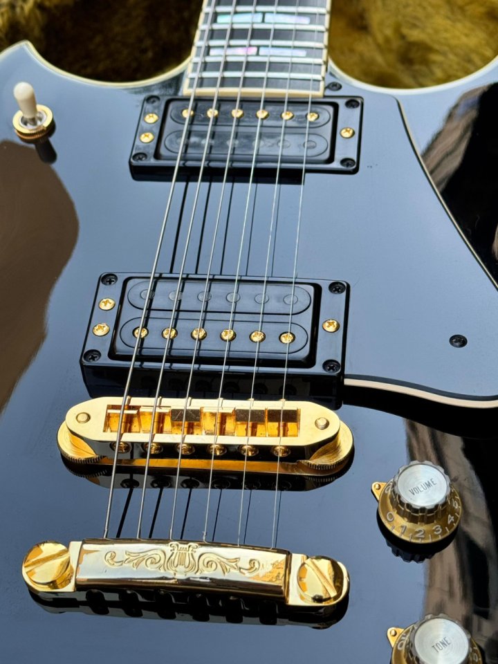 Yamaha SG2000 Black – Estado NOS / Como nueva – 2.500 € de segunda mano · Foto 3 de 10 · Madrid · 2500 €