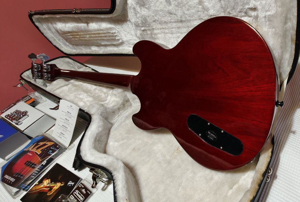 Gibson Midtown Standard Bass cherry USA (2013) de segunda mano · Foto 5 de 10 · Lugo · 2200 €