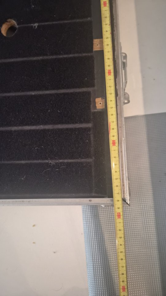 Pedalera-FlyCase para con Alinentador para 5 Pedales de segunda mano · Foto 4 de 10 · Castellón