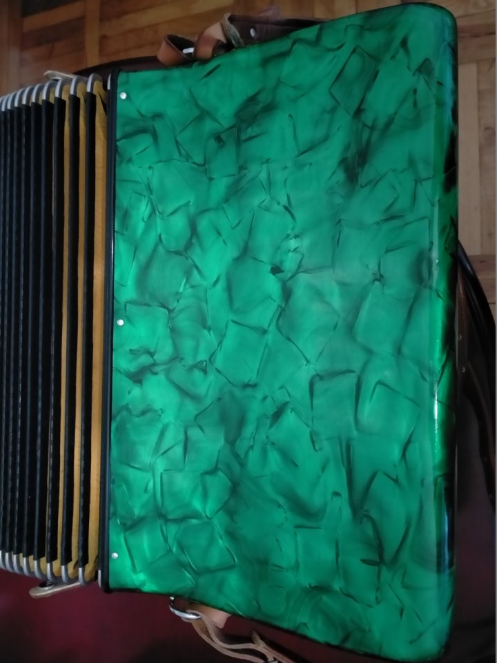 Acordeón Guerrini Superluxe – 34 teclas / 60 bajos de segunda mano · Foto 5 de 10 · Lugo · 450 €
