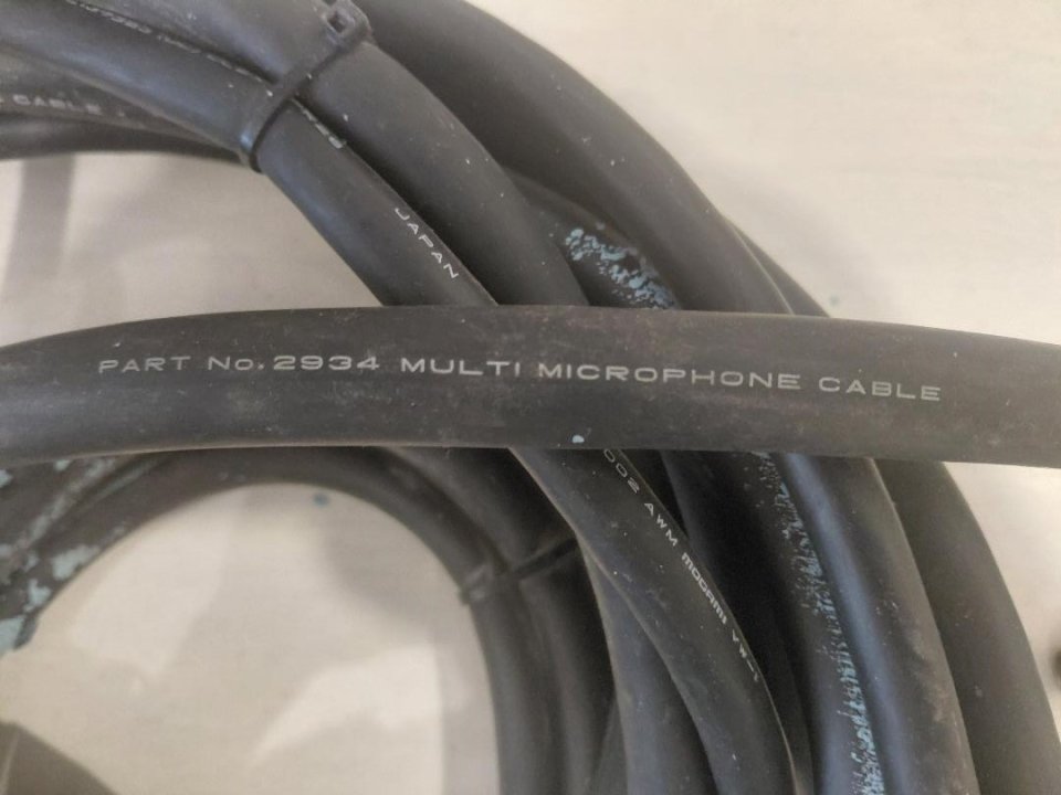 Material de audio Mogami neutrik de segunda mano · Foto 7 de 10 · Lugo · 450 €