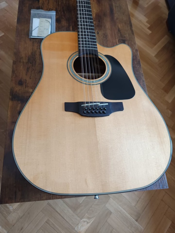 Guitarra Acústica 12 Cuerdas Takamine GD30CE-12 de segunda mano · Foto 3 de 10 · Madrid · 400 €