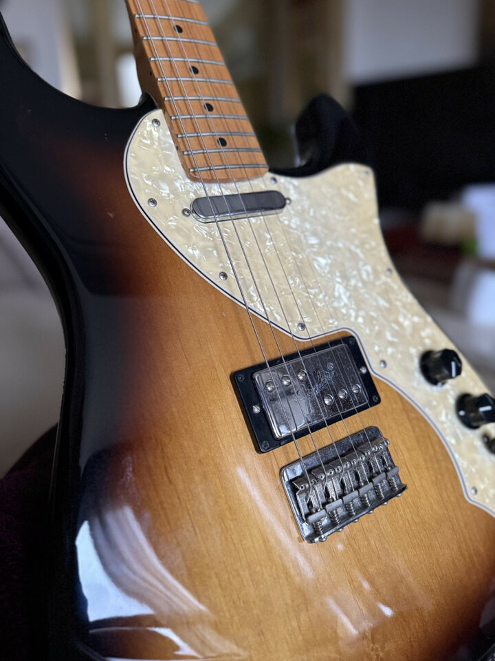 Fender stratocaster PAWN SHOP '70S stratocaster  de luxe