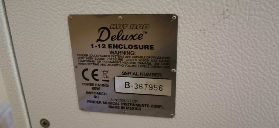 Fender Hot Rod Encl White Limited Edition