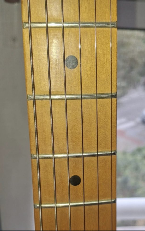 Fender stratocaster deluxe road worn ,2007, texas specials.funda fender  deluxe.