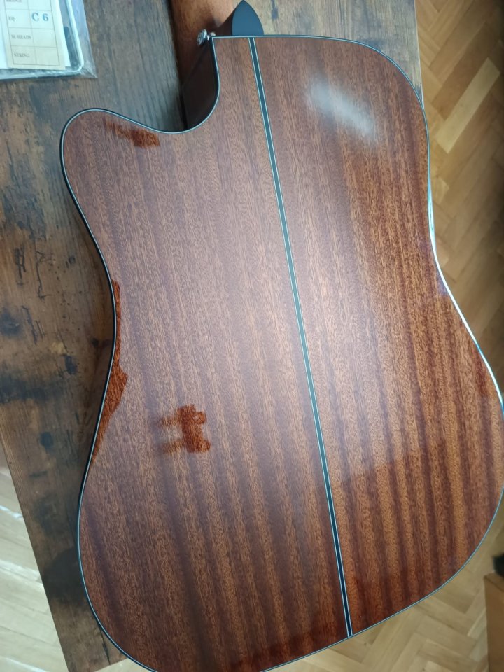 Guitarra Acústica 12 Cuerdas Takamine GD30CE-12 de segunda mano · Foto 4 de 10 · Madrid · 400 €