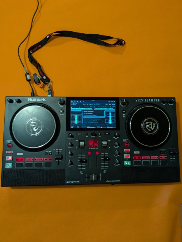 Numark MixStream Pro