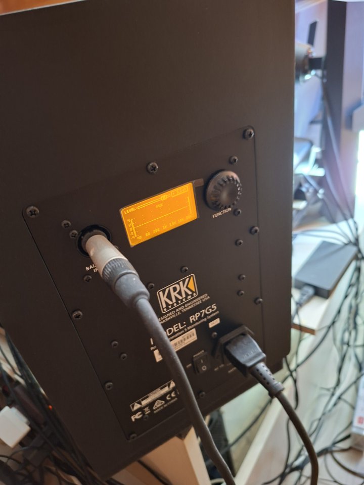 KRK Rokit RP7 G5 de segunda mano · Foto 3 de 6 · Málaga · 250 €