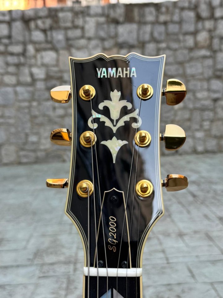 Yamaha SG2000 Black – Estado NOS / Como nueva – 2.500 € de segunda mano · Foto 8 de 10 · Madrid · 2500 €