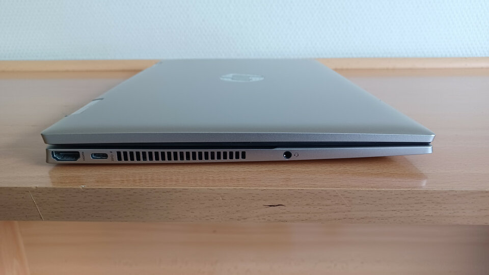 Portátil HP 14" Convertible Táctil i5-11gen. RAM 16 GB. Nvme ssd 500GB 1080