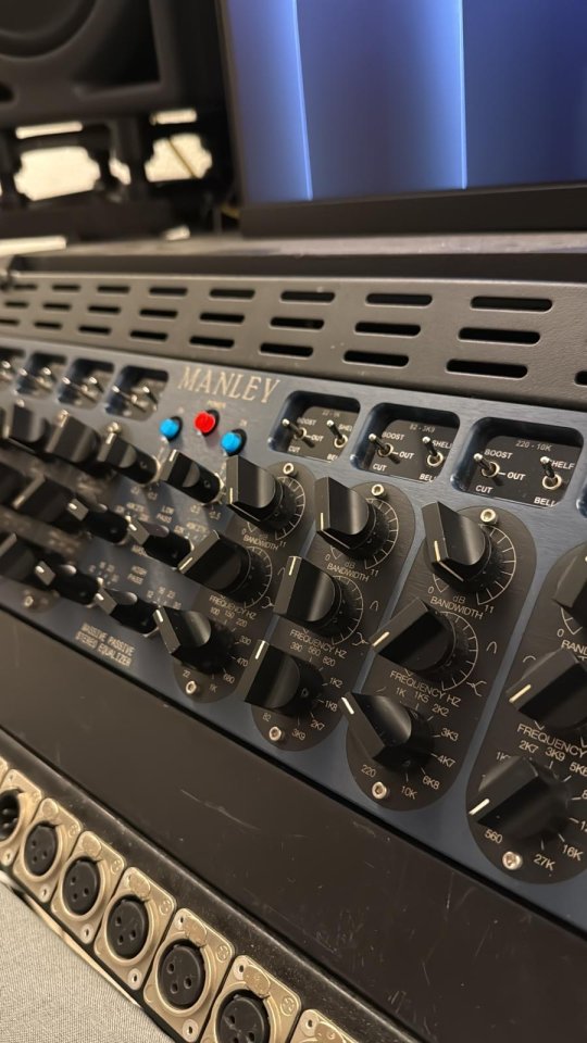 Manley Massive Passive Mastering Version, Neve 1073 DPX, Módulo Neumann de segunda mano · Foto 1 de 5 · Cádiz · 1 €