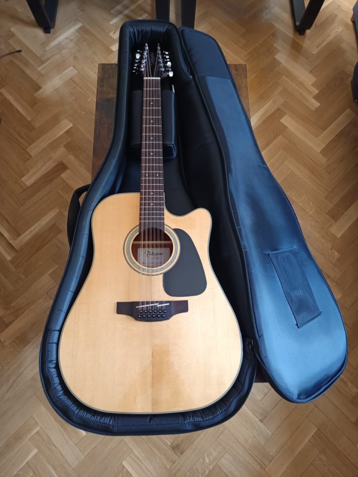 Guitarra Acústica 12 Cuerdas Takamine GD30CE-12 de segunda mano · Foto 9 de 10 · Madrid · 400 €