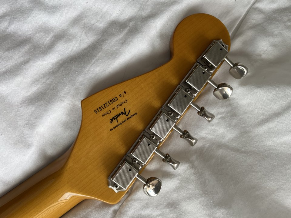 Squier Classic Vibe Stratocaster 60s LIMITADA