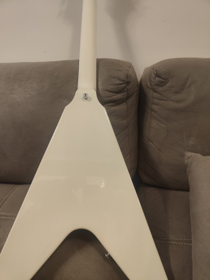 Gibson flying v 70's classic White 2024 de segunda mano · Foto 5 de 6 · Burgos · 2050 €