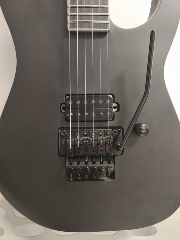 Jackson Soloist SL1A Pro Plus Pure Metal Limited Edition Satin Black de segunda mano · Foto 2 de 5 · Navarra · 1250 €