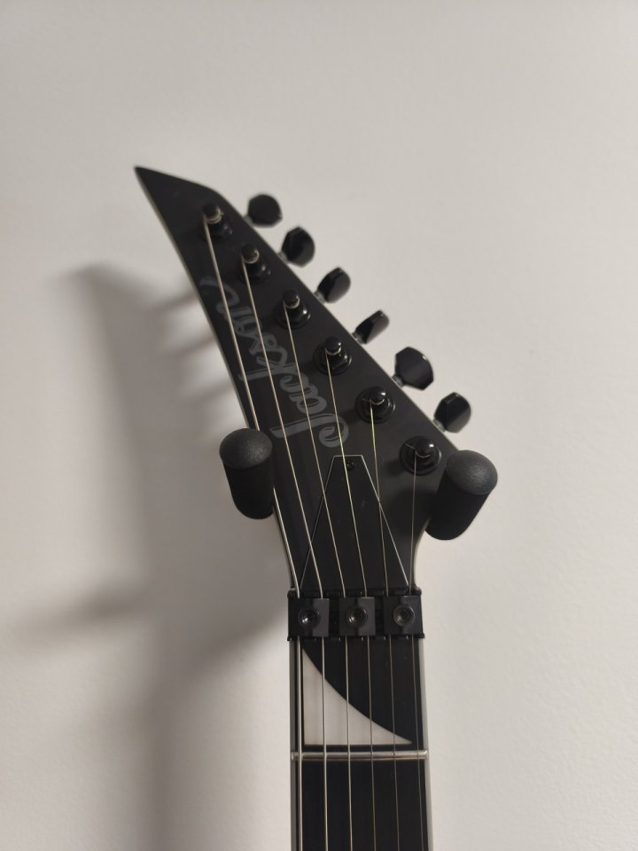 Jackson Soloist SL1A Pro Plus Pure Metal Limited Edition Satin Black de segunda mano · Foto 3 de 5 · Navarra · 1250 €