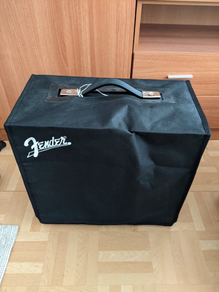 Fender champion ii 50 de segunda mano · Foto 3 de 4 · Madrid · 200 €