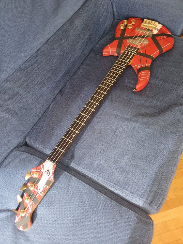 Epiphone ebm4 90s - custom paint Frankenstrat - soft relic