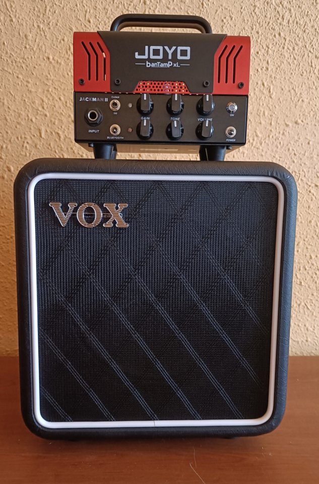 Ampli Joyo Bantamp XL Jackman II y cabina Vox,seminuevo,PORTE INCLUIDO