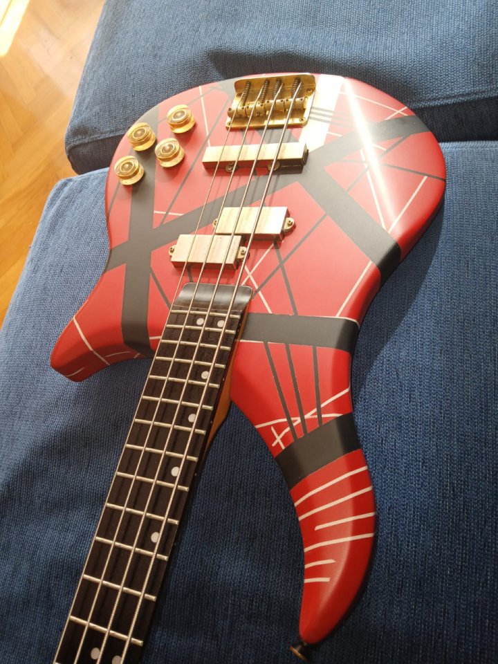 Epiphone ebm4 90s - custom paint Frankenstrat - soft relic