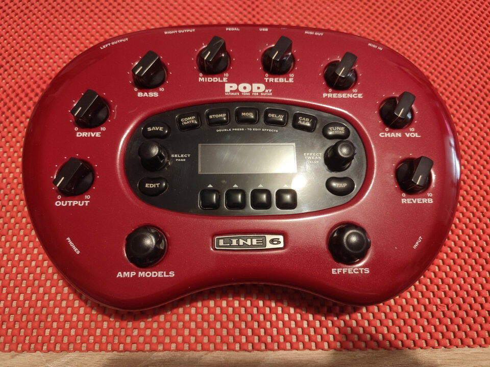 Line 6 PODxt con buenos extras