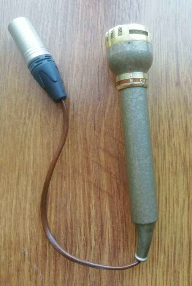 Telefunken D19