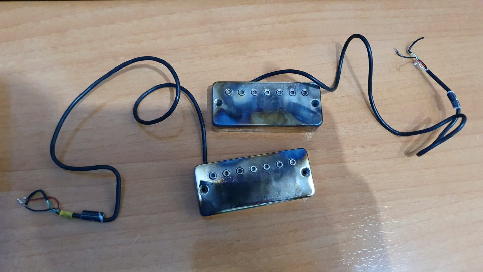 Pastillas Bare Knuckle Ragnarok 7 Cuerdas (tamaño "soapbar" o activas) de segunda mano · Foto 2 de 2 · Alicante · 375 €
