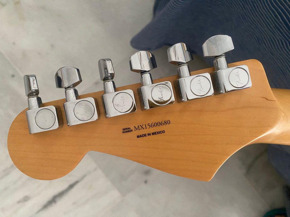 Fender Stratocaster 2015 Mexico (Vendo o cambio) de segunda mano · Foto 2 de 10 · Granada