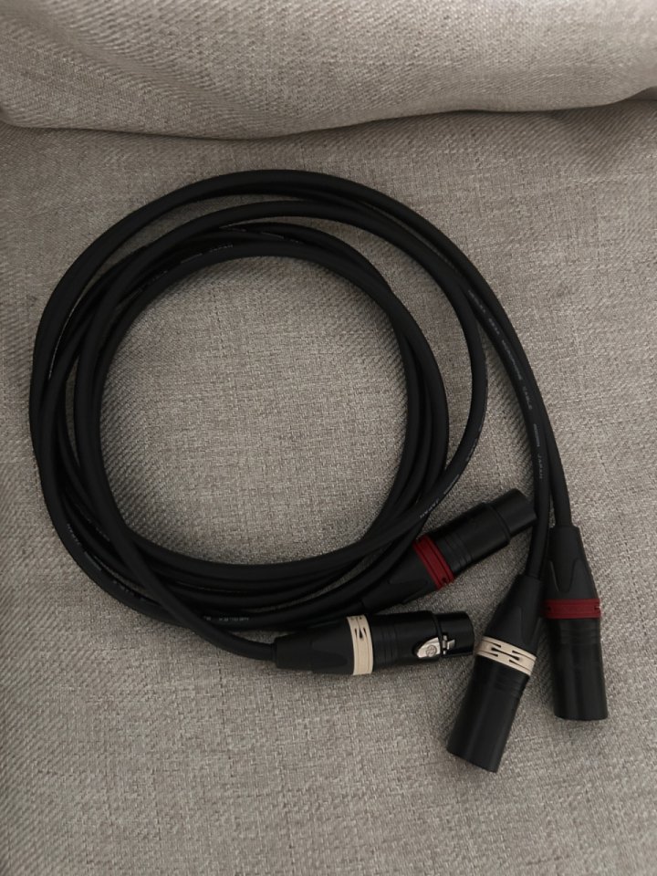 Pareja de cables Mogami 1,5 m de segunda mano · Illes Balears · 60 €