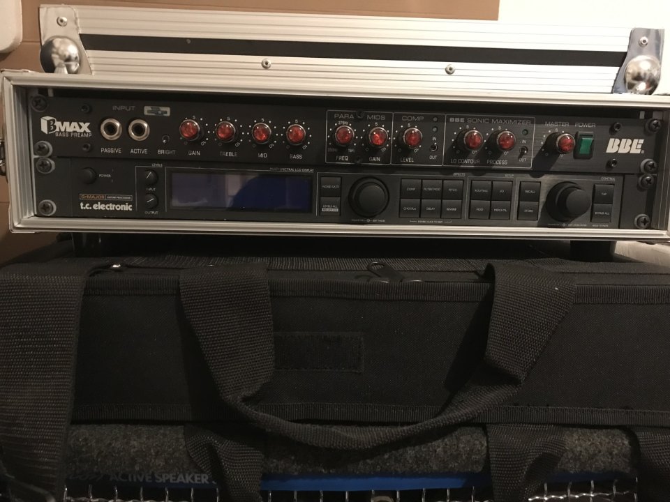 BMAX BASS PREAMP + BBE Sonic Maximizer + TC Gmajor de segunda mano · Foto 1 de 3 · Ciudad Real · 420 €