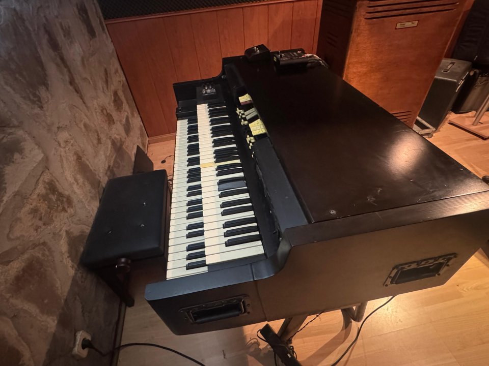 Hammond R100 + Leslie 55C