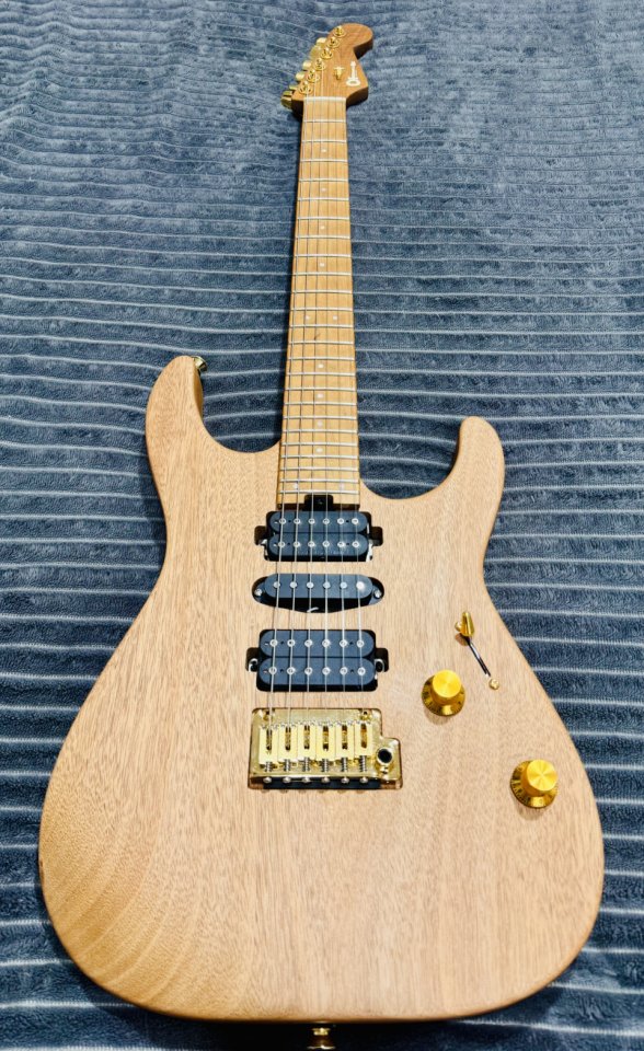 Charvel Pro Mod DK24 HSH 2PT Mahogany Natural de segunda mano · Foto 1 de 10 · SC Tenerife · 850 €