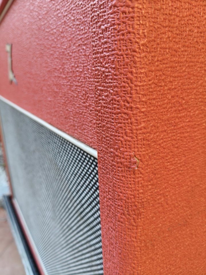 Amplificador Dr Z Remedy 40w + Caja 2x12 Rojos + Flight Case a medida