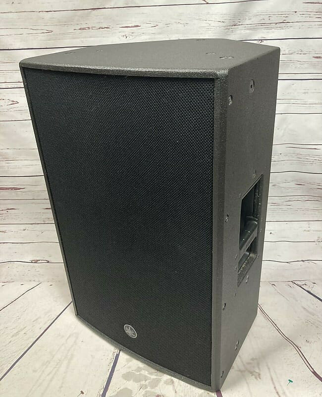 Altavoces YAMAHA DZR12 Con Fundas Yamaha