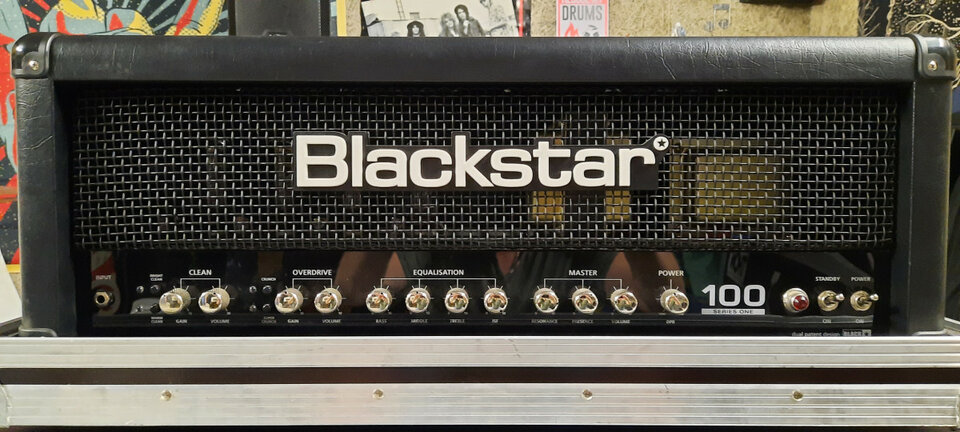 BLACKSTAR SERIES ONE 100w (cabezal) + flightcase