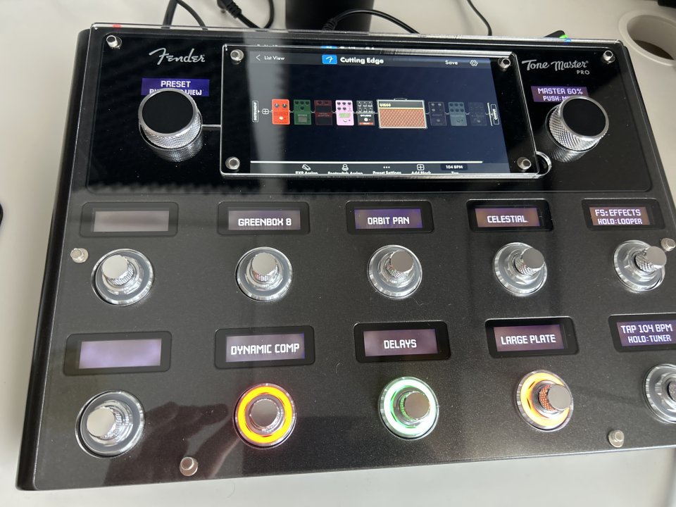 Fender Tone Master Pro Pedalera Multiefectos de segunda mano · Foto 1 de 7 · A Coruña · 1300 €