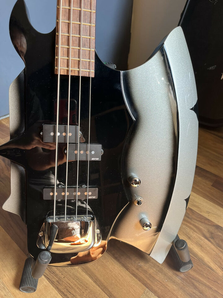 Cort Gene Simmons Axe Bass 2010s - Black