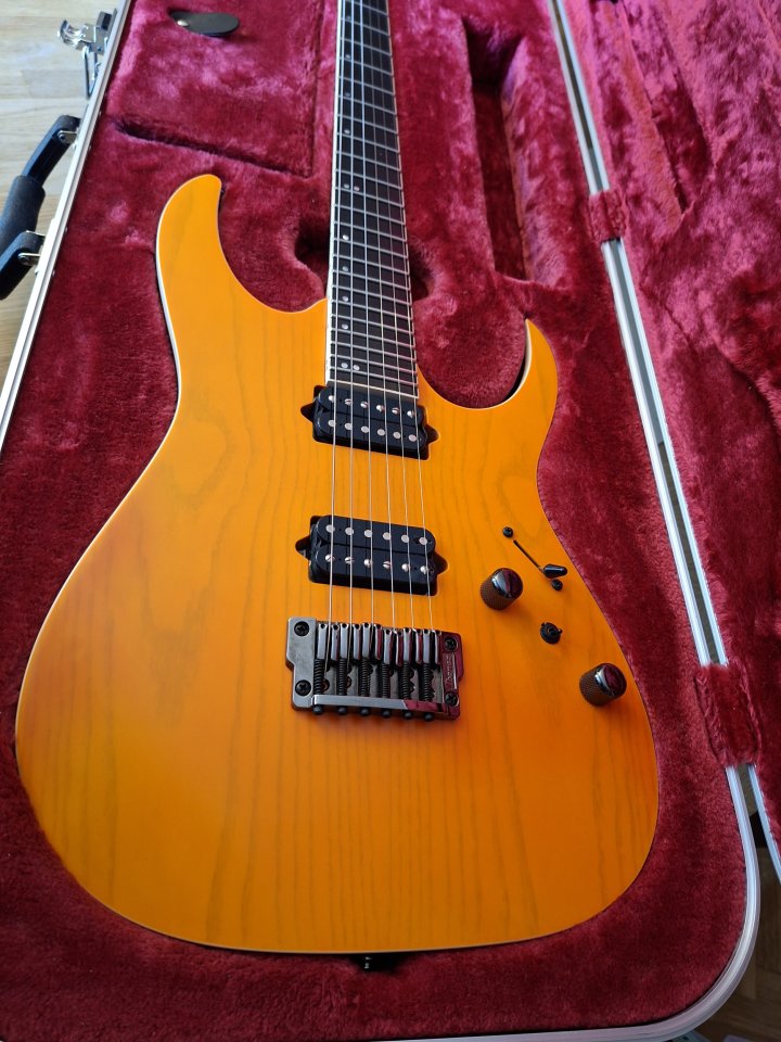 Ibanez RGR5221-TFR Prestige de segunda mano · Foto 2 de 7 · Madrid · 1200 €